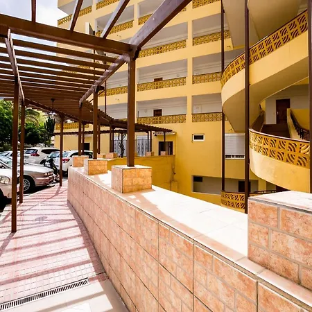 Cristianos Guayero Apartment