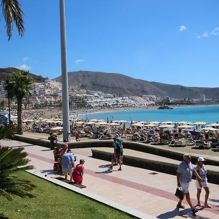 Апартаменты Cristianos Guayero *